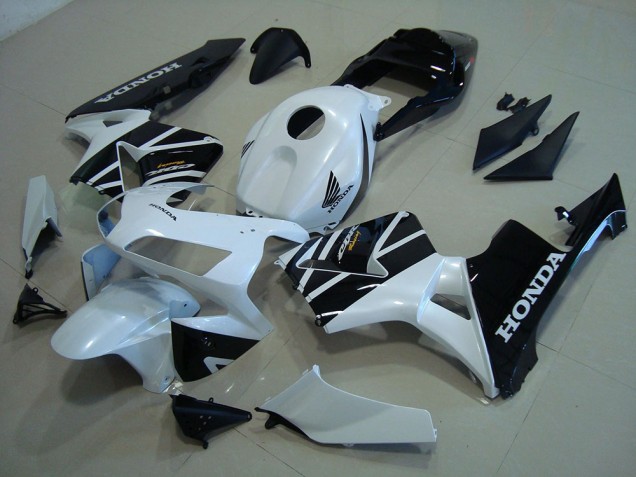 Blanco Negro Carenados Moto Honda CBR 600 RR 03-04 Blanco Negro Carenados Moto Honda CBR 600 RR 03-04